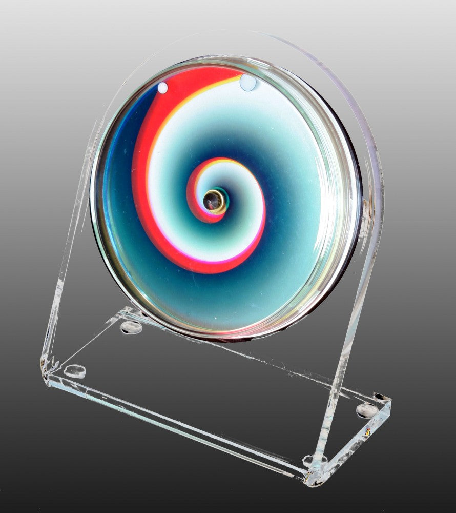 Petriplex vertigo, Acryl Tisch- und Regal Uhr (Buffetuhr)