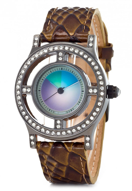 Auralia titan - brown reptile - change