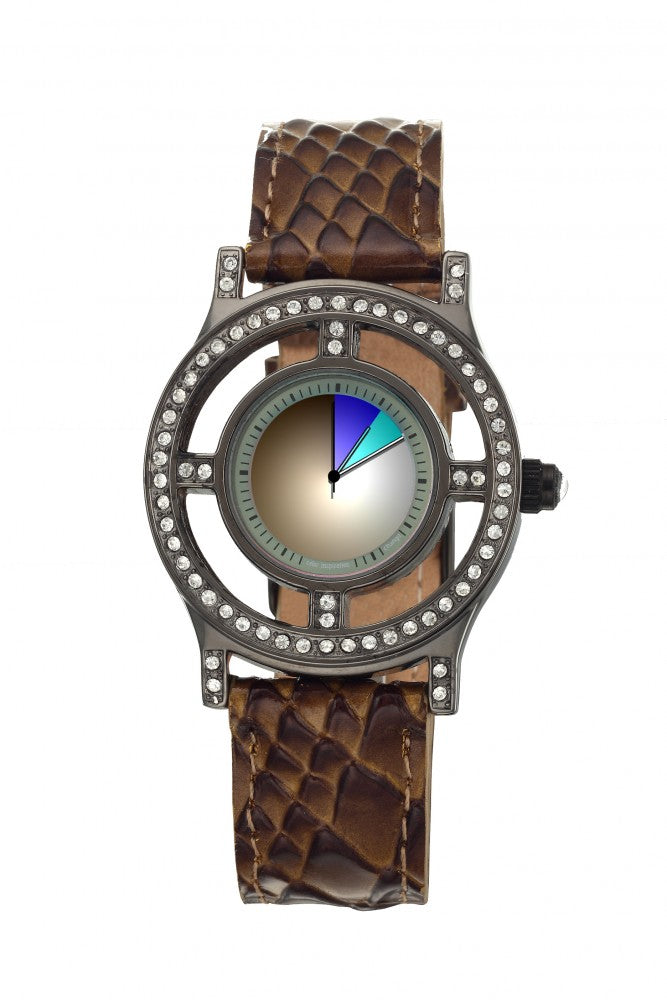 Auralia titan - brown reptile - change
