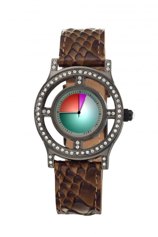 Auralia titan - brown reptile - change